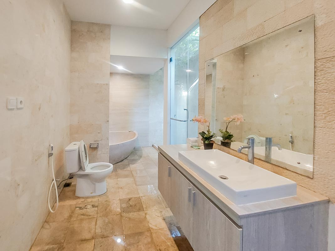 Villa Gading (Jimbaran 5BR)