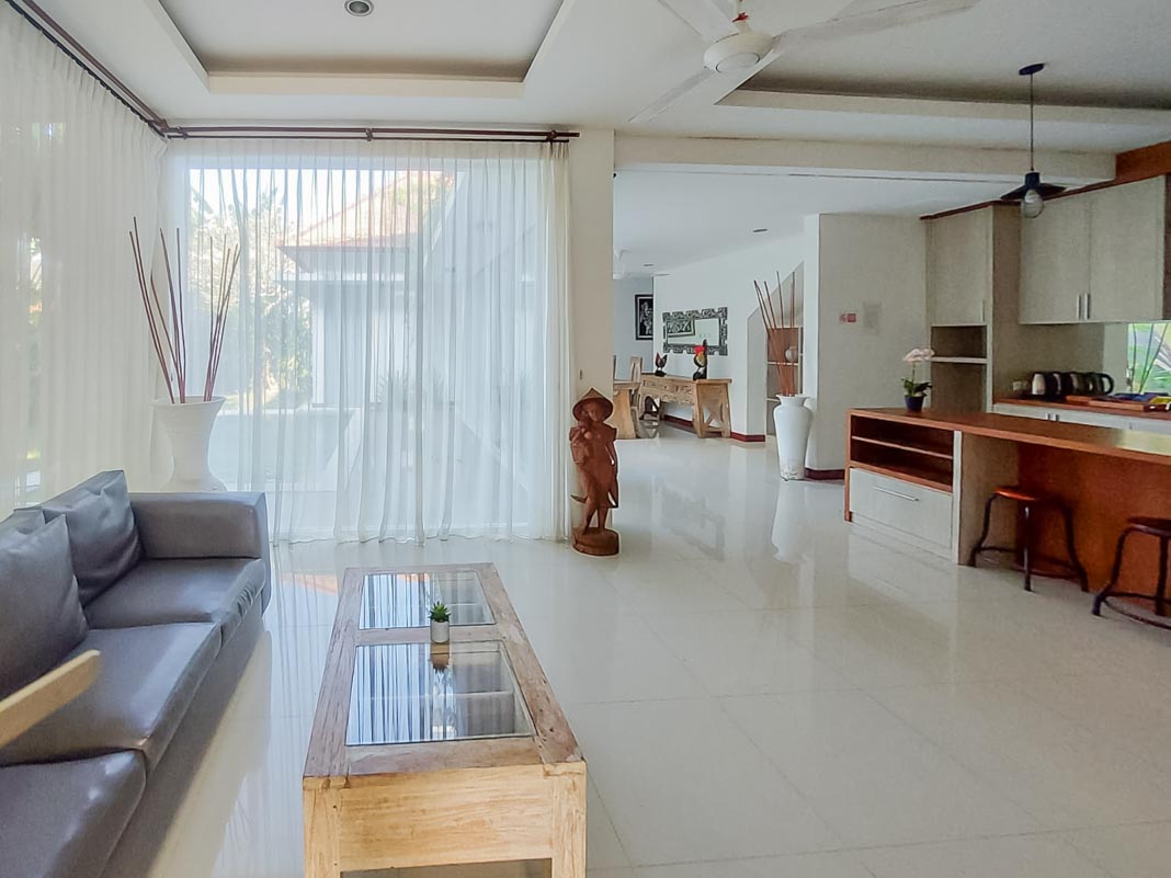 Villa Gading (Jimbaran 5BR)